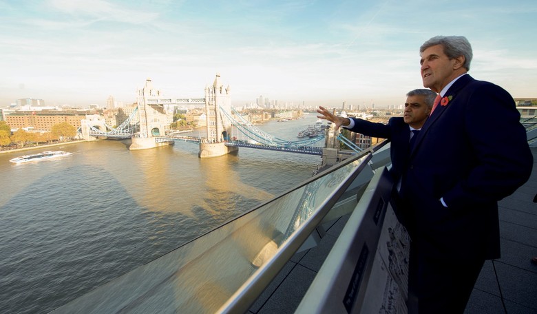 Kerry in London: U.S. Election Season is 'Downright Embarrassing' at Times