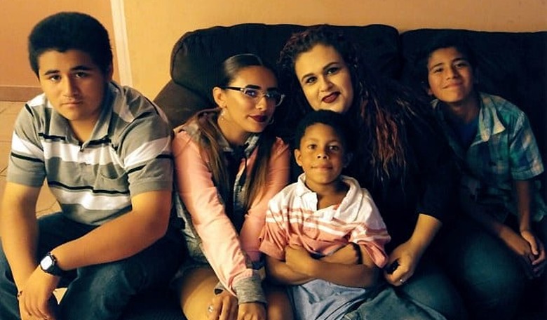 Single Mother Faces Jail Time for Selling Homemade Ceviche on Facebook