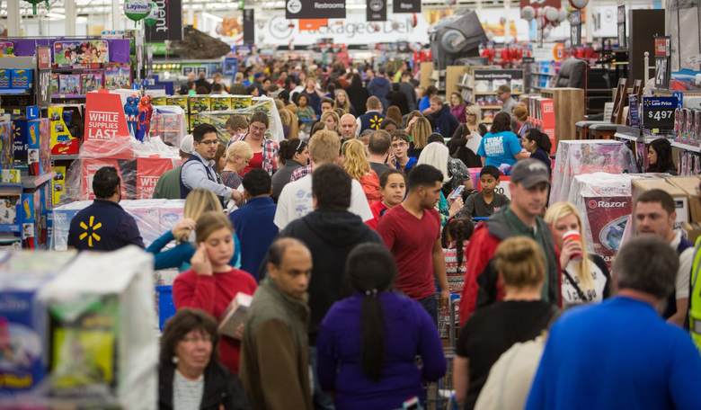 Dozens of Stores Are Closing on Thanksgiving This Year to Encourage Family Time