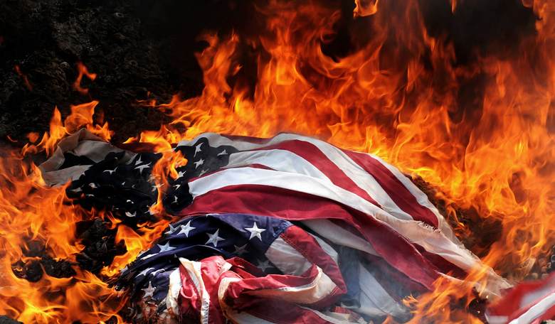 Trump Suggests Revocation of Citizenship, Jail Time for Flag Burners