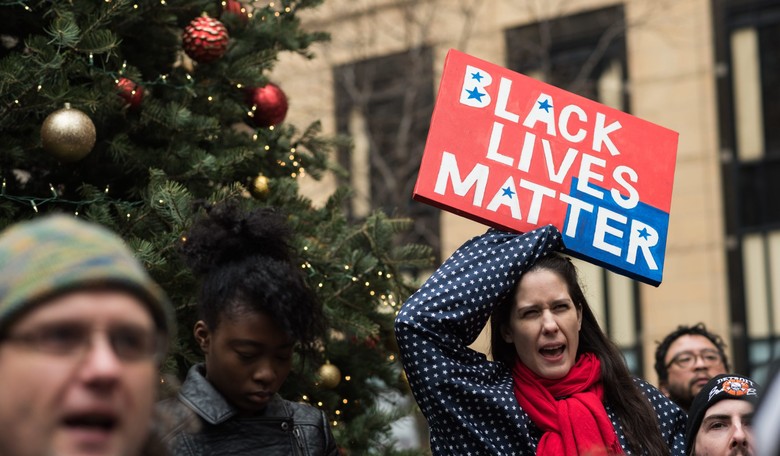 BLM Organizer Demands White People Sign Over Their Property to Minorities