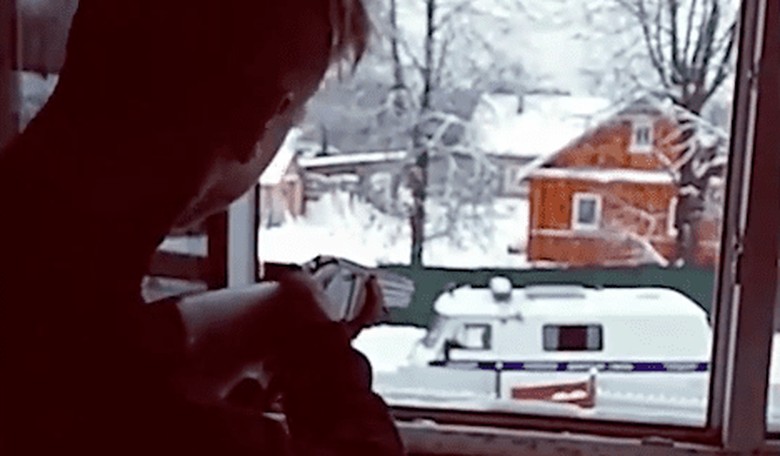 Two 15-Year-Olds Livestreamed Their Police Shootout and Suicides