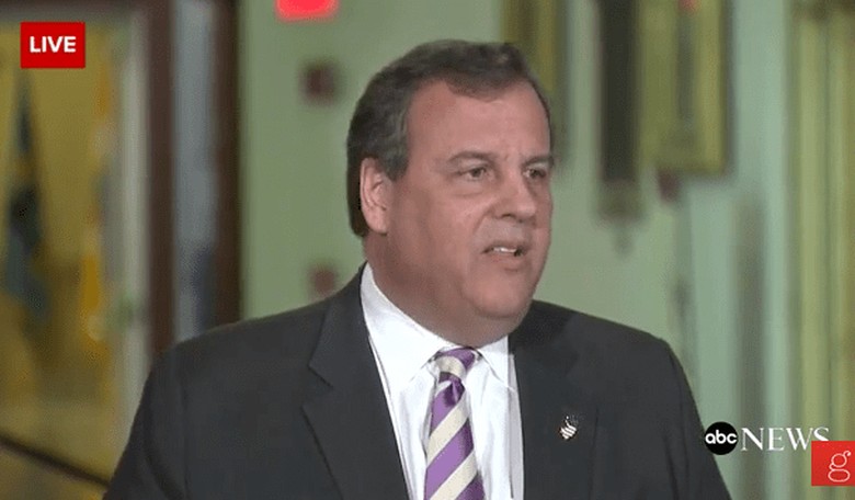 Chris Christie Says He's Not Stepping Down as Governor