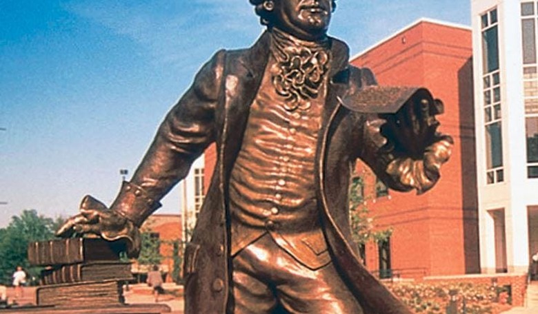Virginia University Offers 'Healing Space' for Distraught #NeverTrump Students