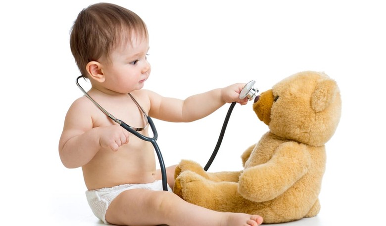 3 Ways To Entertain Your Sick Toddler (And Keep Yourself Sane)