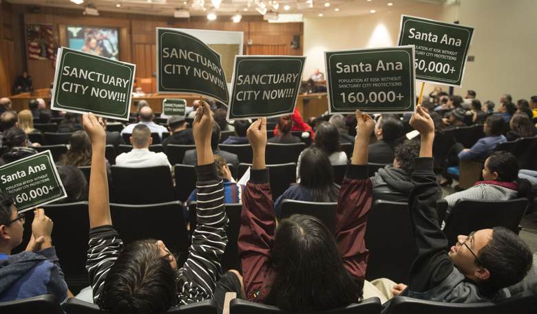 California Dem Wants to State to be 'Wall of Justice' Against Deportations