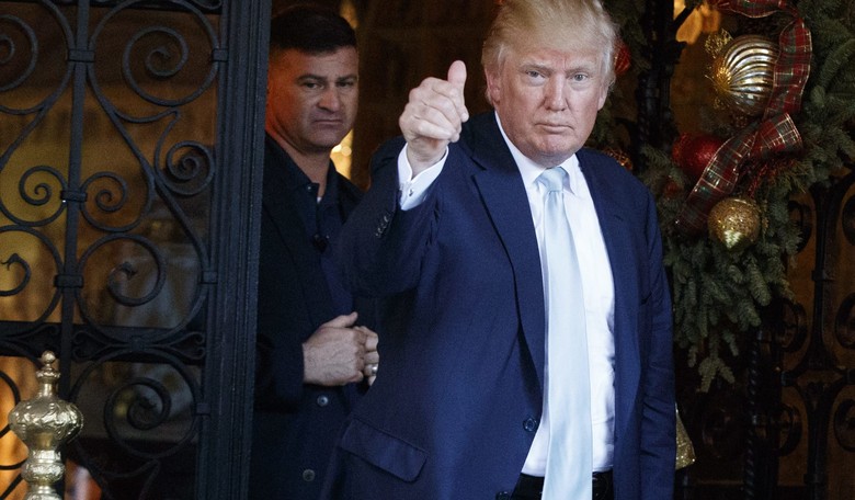 Trump Accuses Obama of Putting Up 'Roadblocks' to Smooth Transition