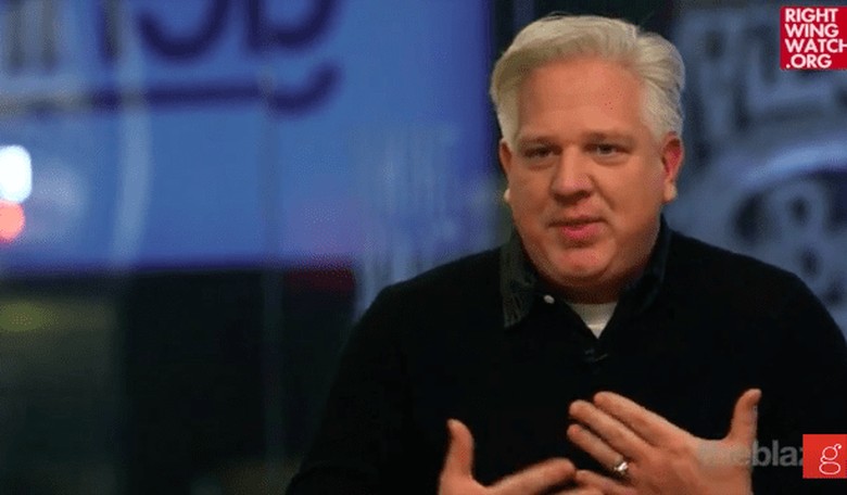 Glenn Beck Asks About Sarah Palin: 'Sincerely, Has She Had a Brain Aneurysm?'