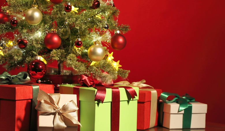 Brexit Fuels Record-Breaking Christmas Spending in Britain