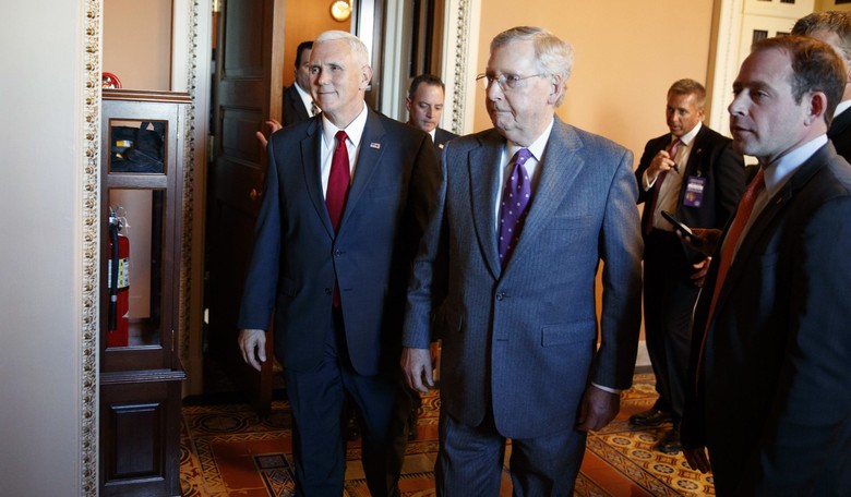 McConnell Wants Cabinet Confirmations, Obamacare Repeal Without Replacement Before Inauguration