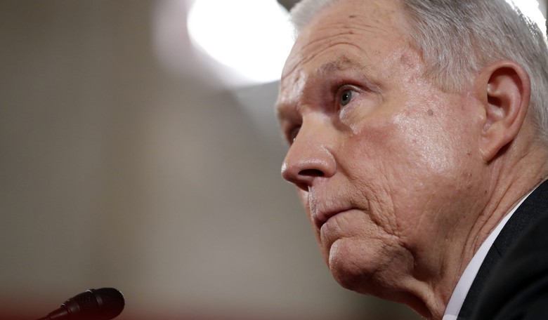 Ted Cruz Goes to Bat for Jeff Sessions