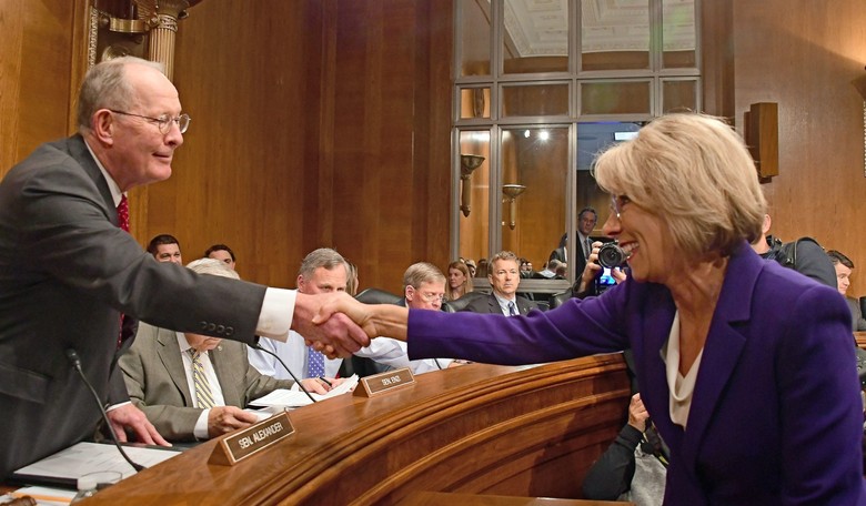 Dems, GOPs Deeply Divided Over DeVos' Experience, Conflict of Interest Questions