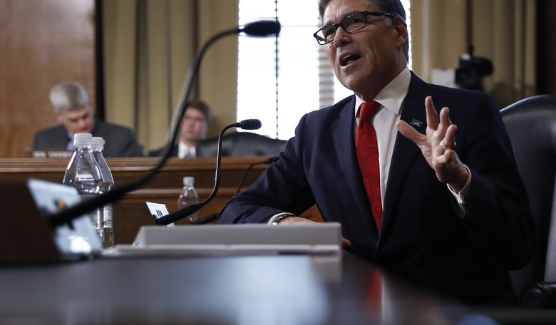 Perry Says He Underestimated Energy Dept., Will Resist Cuts