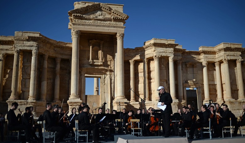 ISIS Destroys Ancient Roman Amphitheatre in Palmyra