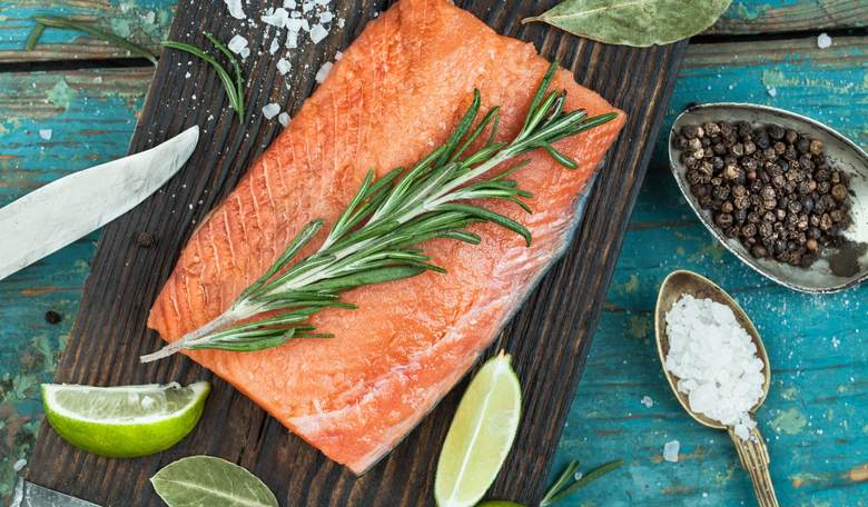 Large Tapeworms Identified in Alaskan-Caught Salmon