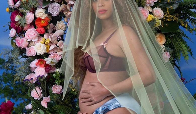 Beyonce Announces Twins, Shows Off Sexy Baby Bump on Instagram