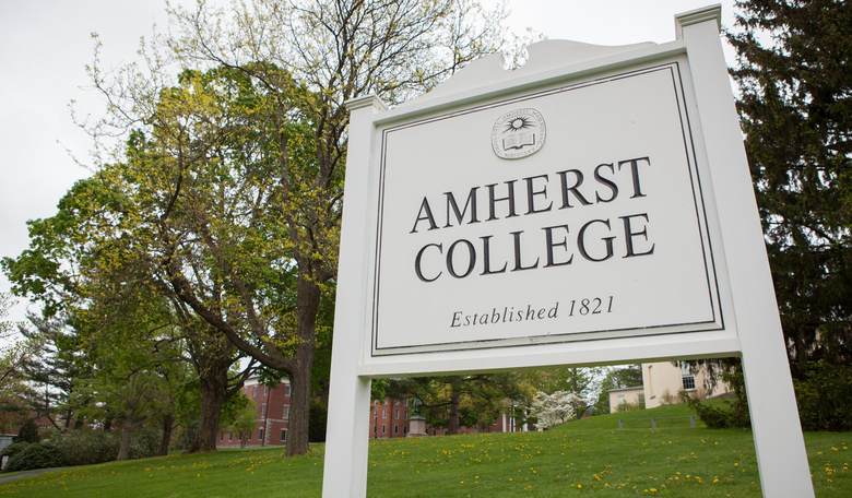 Amherst College's Condescending Class on Why Some Women Go 'Right-Wing'