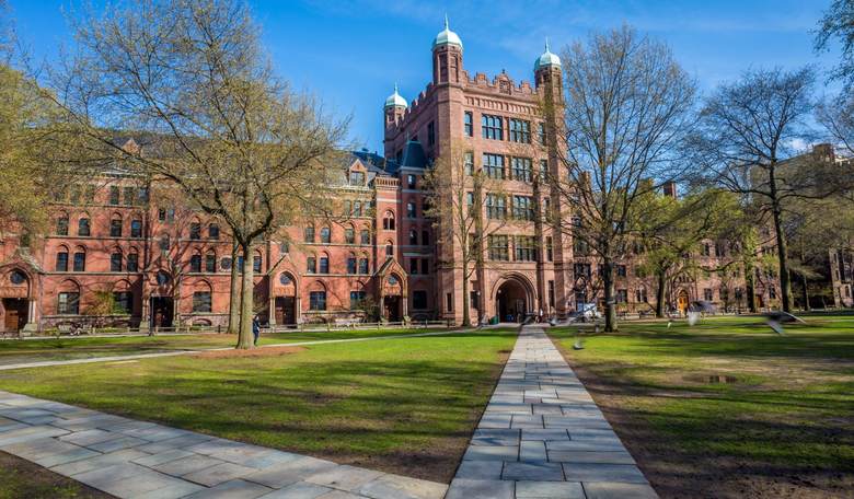 Yale Feminists Demand Frats Allow Women