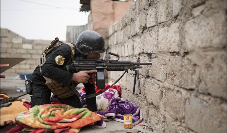 Unspeakable ISIS Brutality: Shiite Mass Grave Reveals Hundreds of Bodies