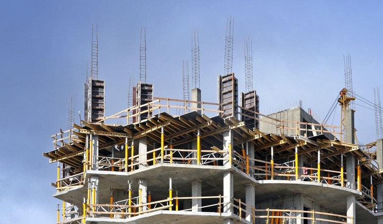If You’re Employed in the Trades, You're Going to Work Alongside Undocumented Immigrants
