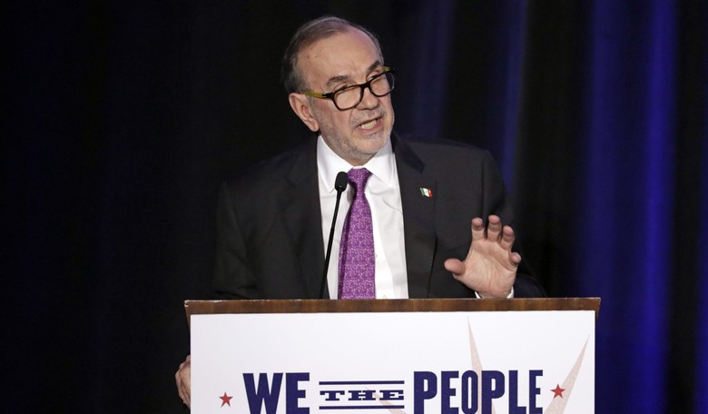 Ambassador: Mexico Will Take Mexican Deportees, But Not Others