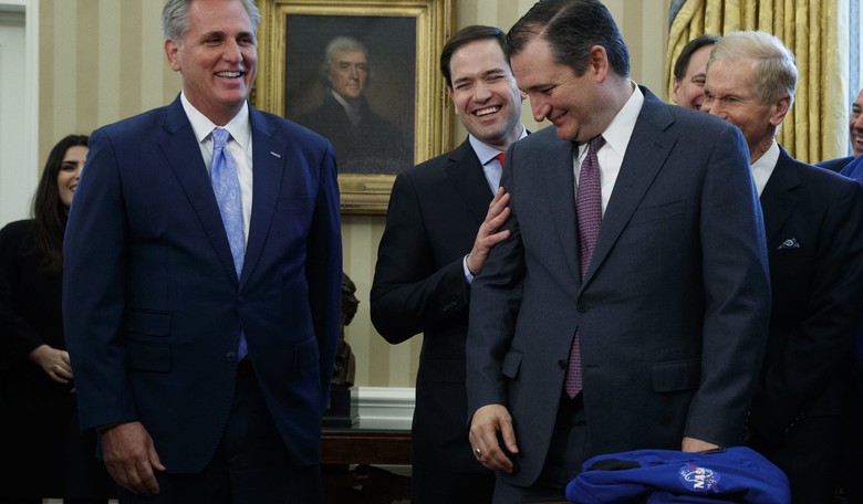 Leftist Website Io9 Complains Ted Cruz Ruined 'Hitchhiker's Guide' by Mentioning It