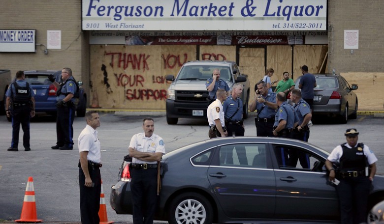 Gunfire Erupts in Ferguson after New Michael Brown Footage Broadcast