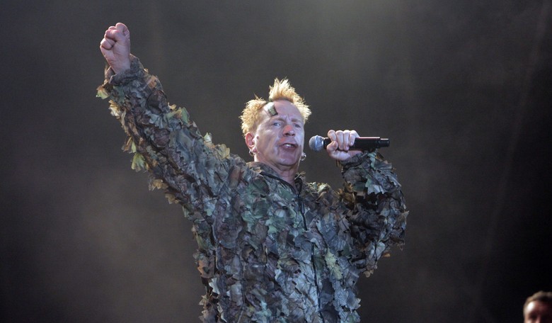 Sex Pistols' Johnny Rotten Defends Trump