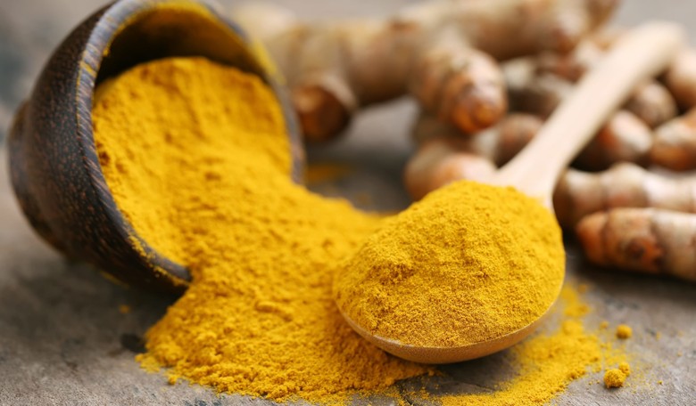 30-Year-Old Woman Dies After Being Given Naturopathic Turmeric Injection