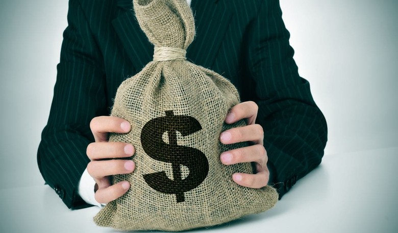 What Does It Matter that Trump Aides Are Millionaires?