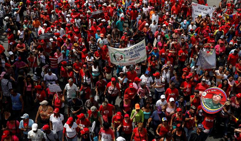 Venezuela's Maduro Arms Supporters In Preparation for 'Mother of All Protests'