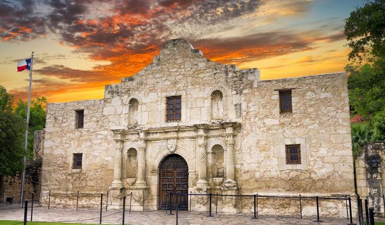 Mexican Lawmaker Proposes Lawsuit To Annex U.S. Territory