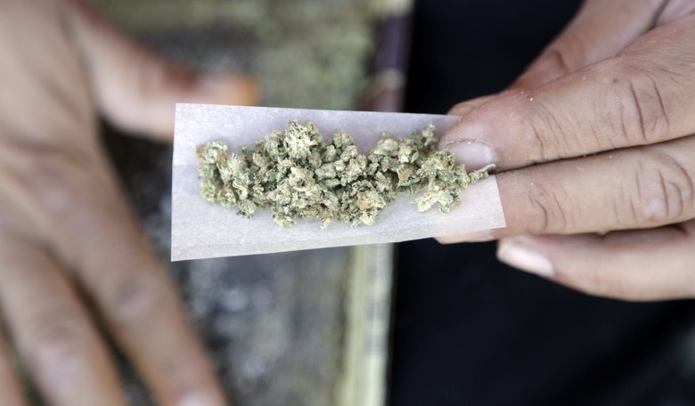 Obama Drug Adviser Agrees With Sessions on Cannabis, Opioids Link