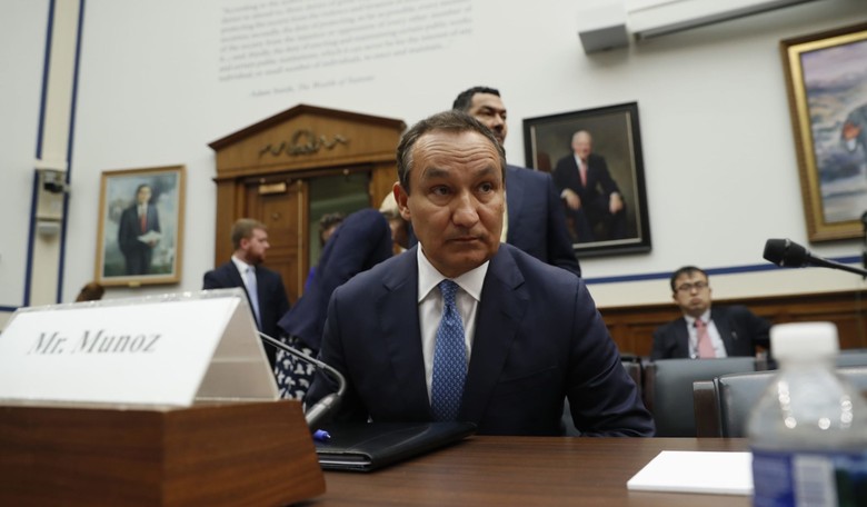 CEO: United Has Used Cops on 'Good Amount of Occasions' to Clear Overbooking
