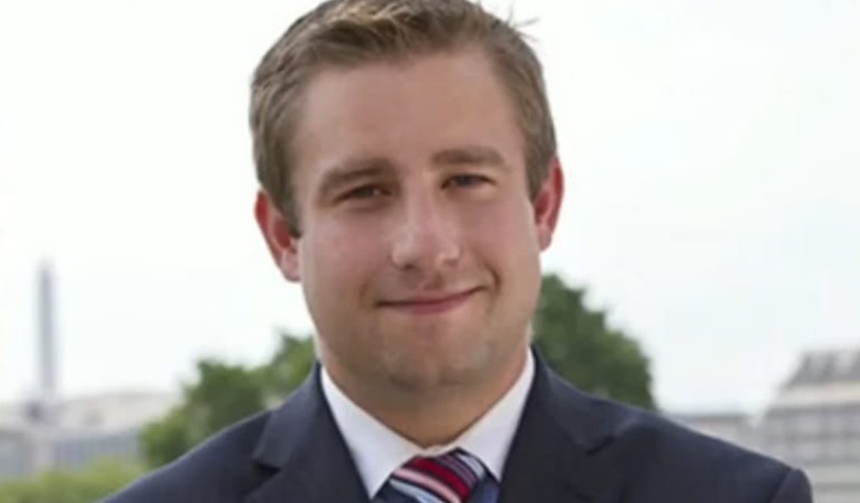 Investigator: Murdered DNC Staffer Was Communicating with WikiLeaks Prior to Death