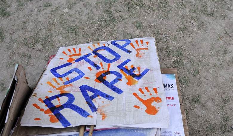 Gay Website Seems to Imply It's OK to Rape Drunk Straight Men