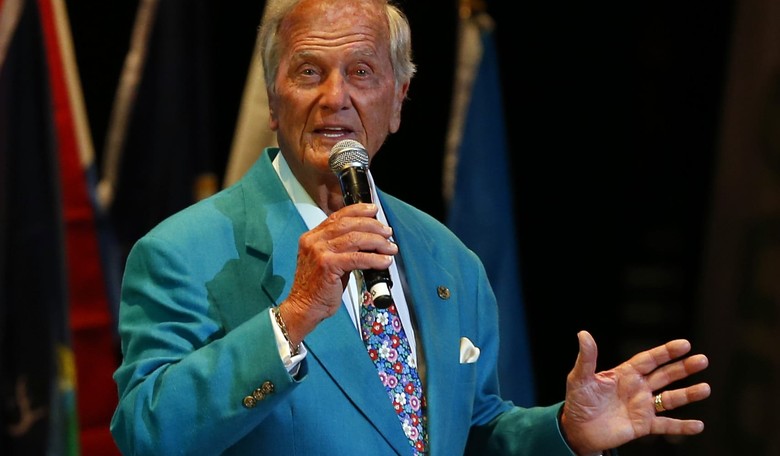 Pat Boone to Trump: Get Help from an 'Accomplished Comedy Writer' If You Must Tweet