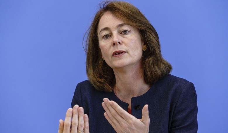 Germany Half-Heartedly Cracks Down on Islamist Extremism