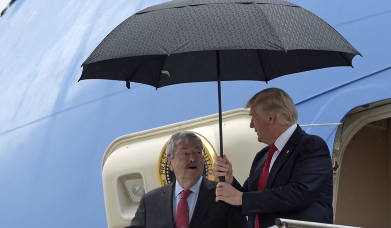White House: Ambassadorships for Donors Don't Violate Swamp-Draining Pledge
