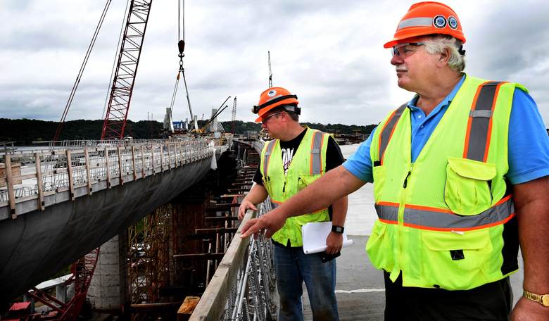 GOP Senator Slams Pace of American Infrastructure Projects