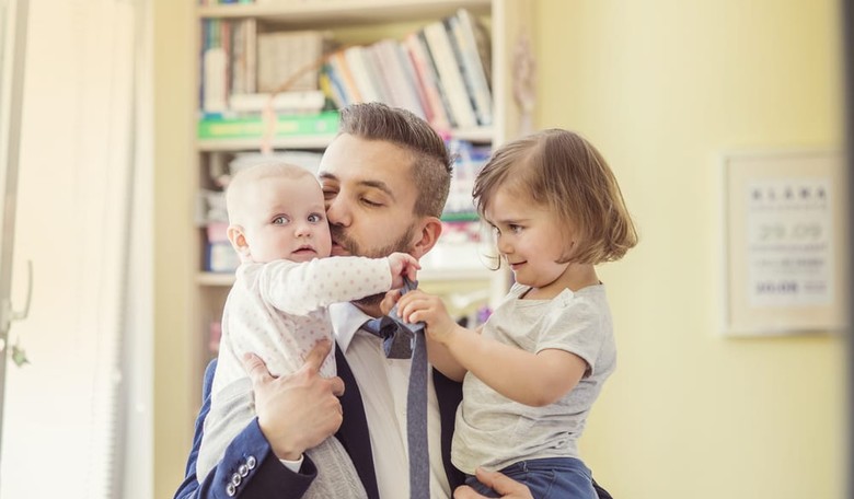 Stay-at-Home Moms: Your Husbands Deserve to be Recognized on Father's Day