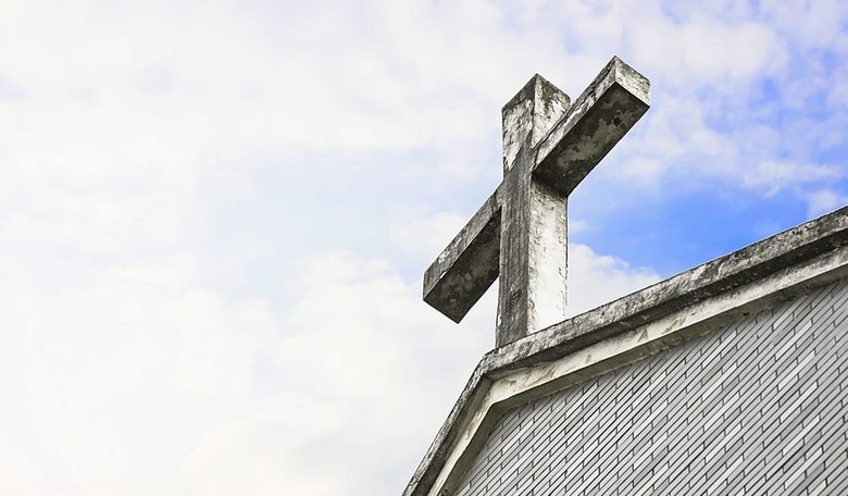 HuffPo Writer Attacks the Church—Jesus' Bride—With Charges of White Supremacy