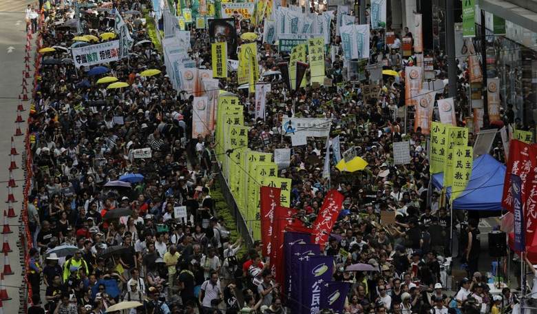 China's President Xi Threatens Crackdown on Hong Kong