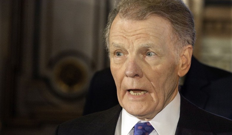 Illinois Republicans Help Pass Democratic Budget Plan with Big Tax Increase