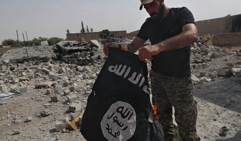 Christian Fighters in Raqqa Report ISIS Using Drones to Drop Bombs