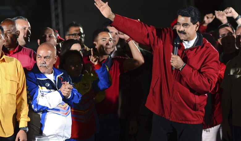 Sanctions for Maduro, While White House Mum on Putin's Sanctions Retaliation