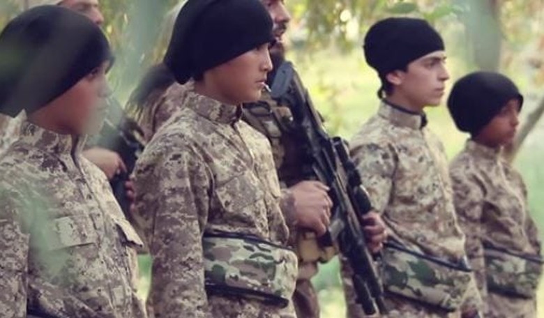 ISIS Video Shows French, Russian Kids Beheading Prisoners