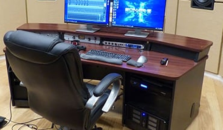 Product Review: Omnirax Force 32 Audio or Video Editing Workstation Desk