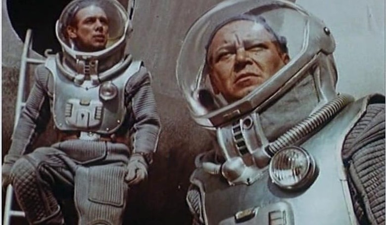 8 Must-See Outer Space Films