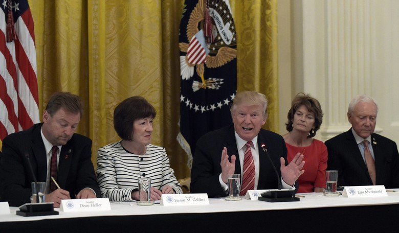 Murkowski to Trump: 'I'm Not Voting for the Republican Party,' But People of My State